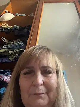 Chat XXX en directo de Irina2909@xh