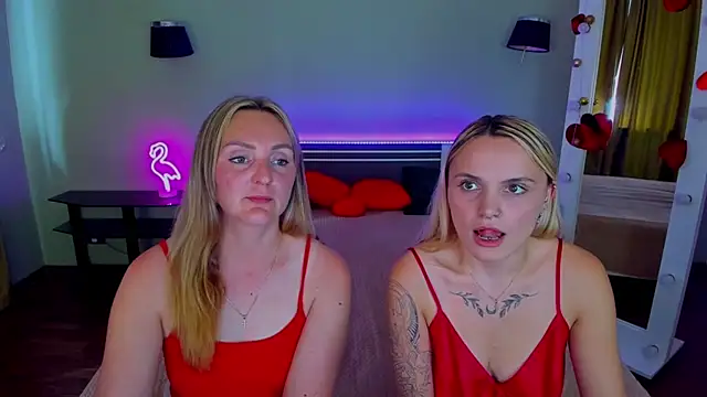 MagicEyess' Live XXX Chat