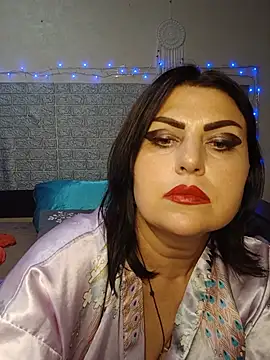 kataleya94 Adlı Modelin Canlı XXX Sohbeti