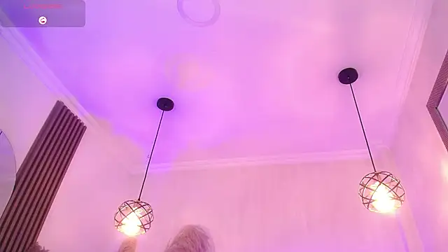 XXX chat uživo modela Amara_Davis1