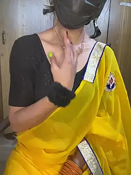 kiaraqueen7's Live XXX Chat