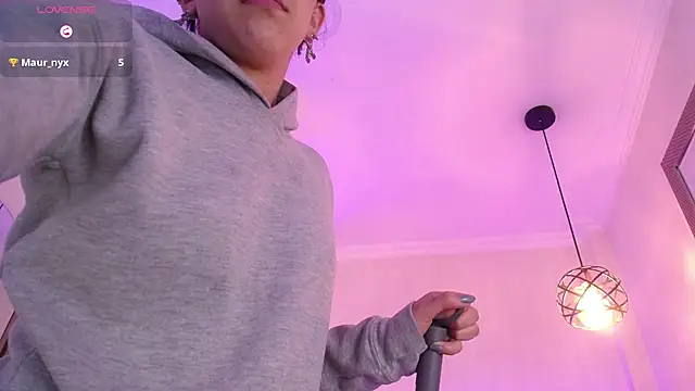 Chatroom XXX en direct de Amara_Davis1