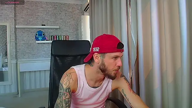 JonahShawn Live XXX chat