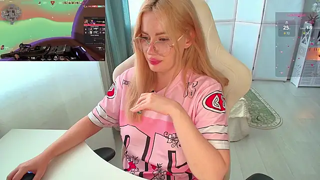 Lunar_Whisper Chat XXX in diretta