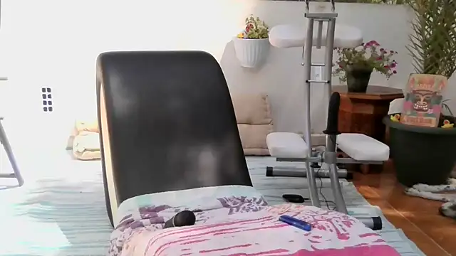 BarbaraKinkyRoom's Live XXX Chat