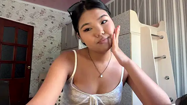 แชท XXX สดของ JohannaMickiewicz