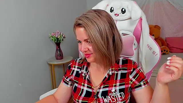 Živý XXX chat AdeleRavelle