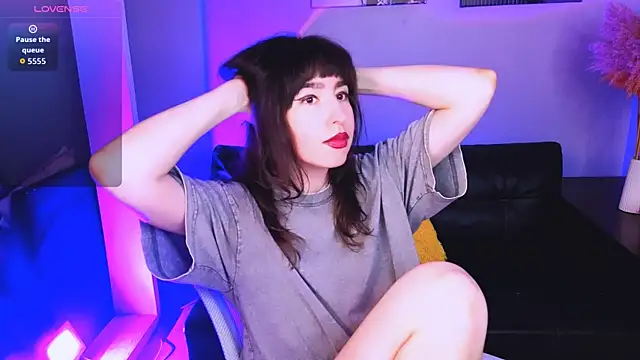 Lily_xBabe élő XXX-chatje