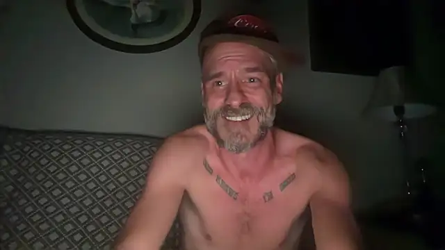 SubtleForest616 Webcam show