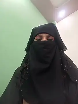 Aafreen_36 Adlı Modelin Canlı XXX Sohbeti