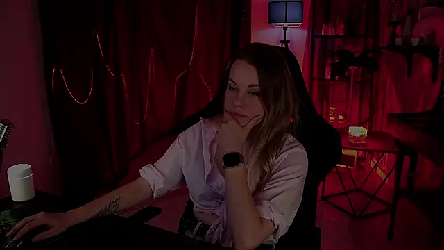 Chatroom XXX en direct de VireliaMoonfall
