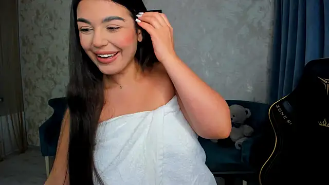 Chat +18 de AlluringAriel ao vivo