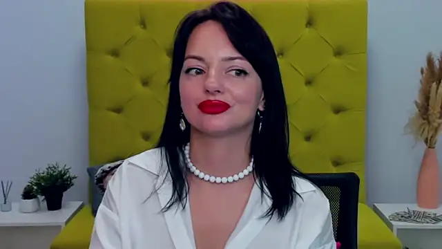 Онлайн чат XXX BellaRowan