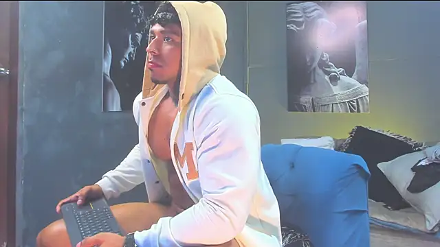 دردشة bradley_smith الجنسية المباشرة