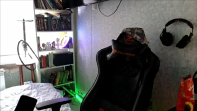 _Serious_Man Chat XXX live