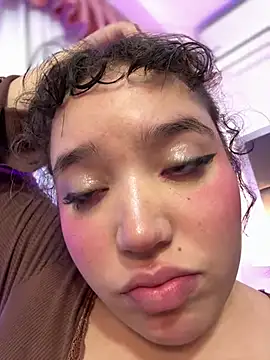 Czat XXX na żywo – hinata_dolly