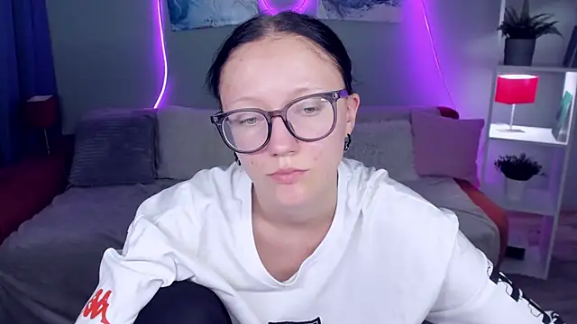 OliviaLight Live XXX-chat