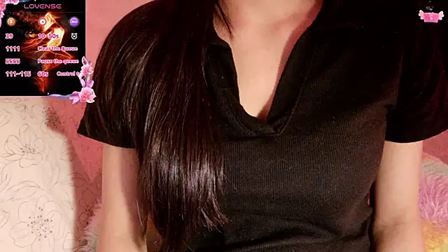 XXX chat uživo modela Bellaxoni