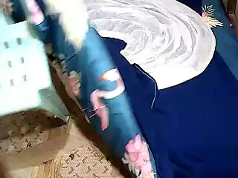 xxhottinybabeのライブXXXチャット