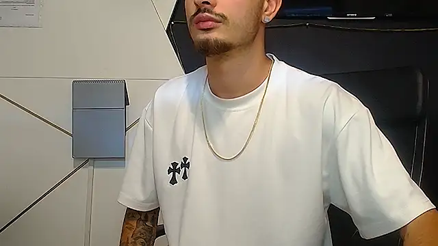 BrandonTate Chat XXX live