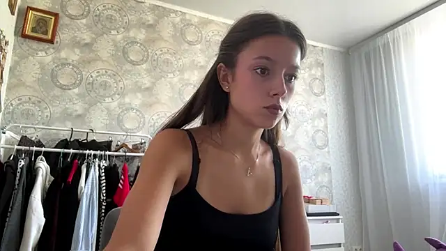 EdnaHoltkamp Chat XXX in diretta