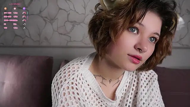 AlesiaPeasel – Naživo XXX chat