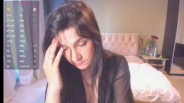 Carina_E Chat XXX in diretta