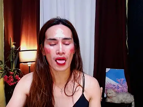 HornyKerujieTrans Chat XXX in diretta