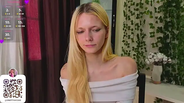helly_hoff Chat XXX in diretta