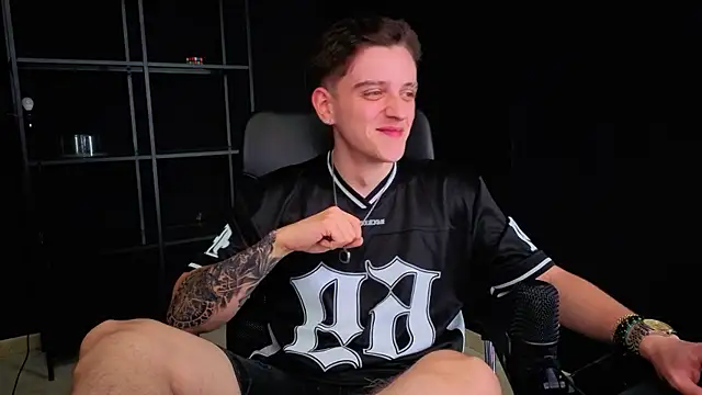 Chat XXX Live FelixStarkk