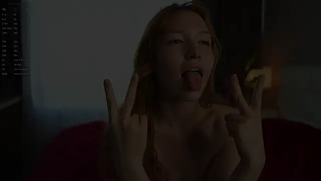 AngieHannay live XXX chat