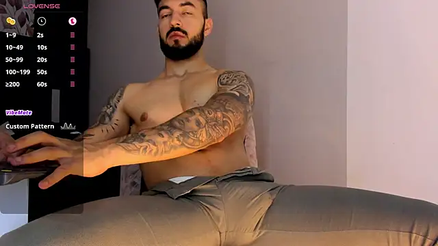 MarkWalker__ লাইভ XXX চ্যাট