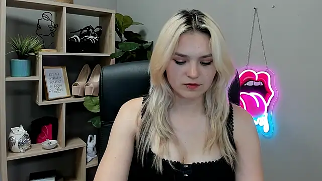 SweetLilyxo Chat XXX in diretta