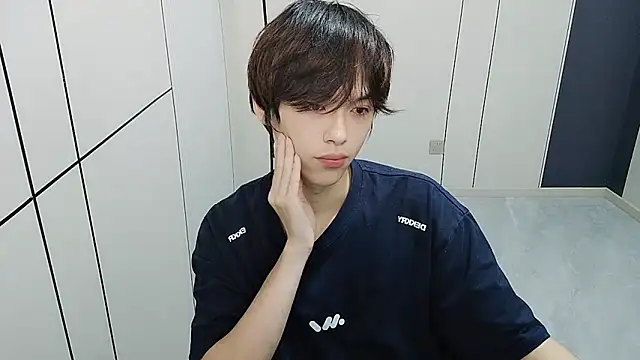 T2028T Live XXX-chat
