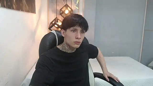 Chat XXX ao vivo de Cry_thereal