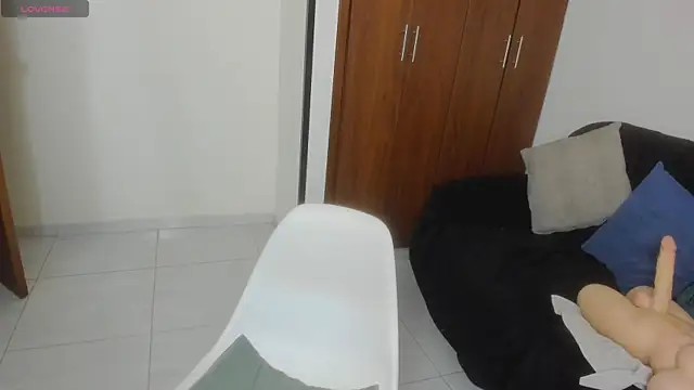 kiraGeiner Live XXX-chat