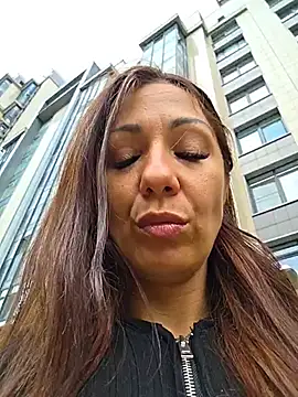 LeticiaWoods' Live XXX Chat