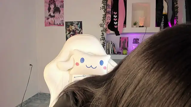 meganthompsonn22 现场XXX聊天