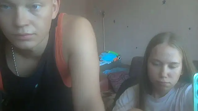 Steph_Bridgette 现场XXX聊天