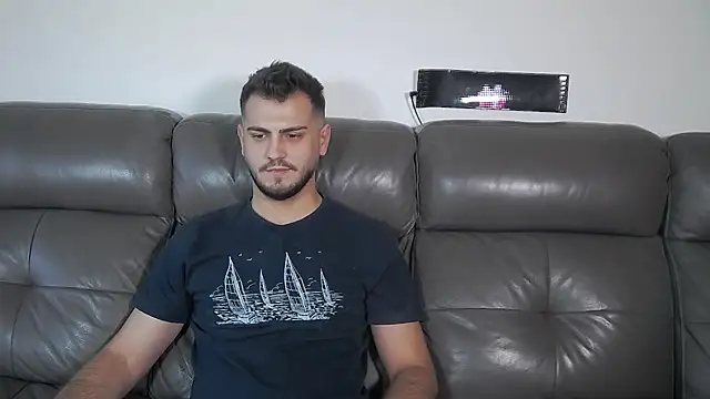 Živý XXX chat CrazyDom1