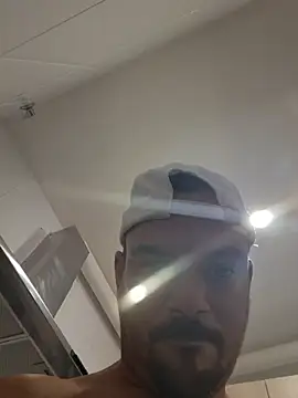 morenitoymorena Adlı Modelin Canlı XXX Sohbeti