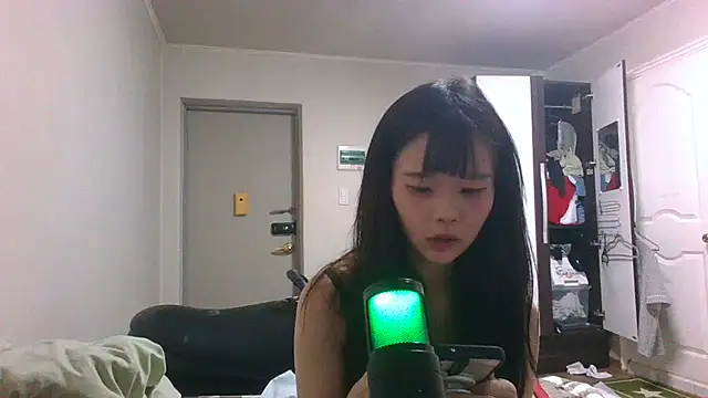 Hyeri_0306's Live XXX Chat