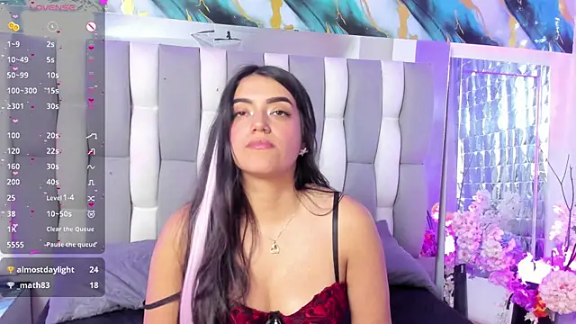IsaDiiaz Chat XXX in diretta