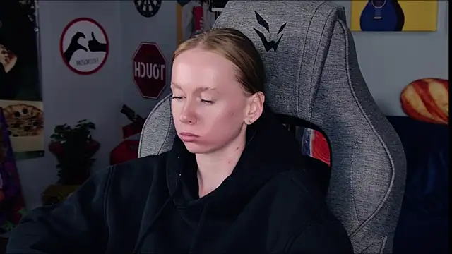 BellaRosewood's Live XXX Chat