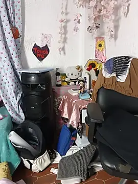 Kuutar XXX чат на живо