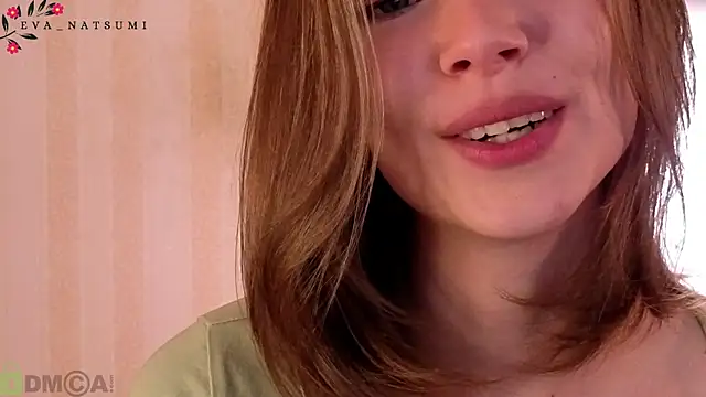 Eva_Natsumi Chat XXX in diretta