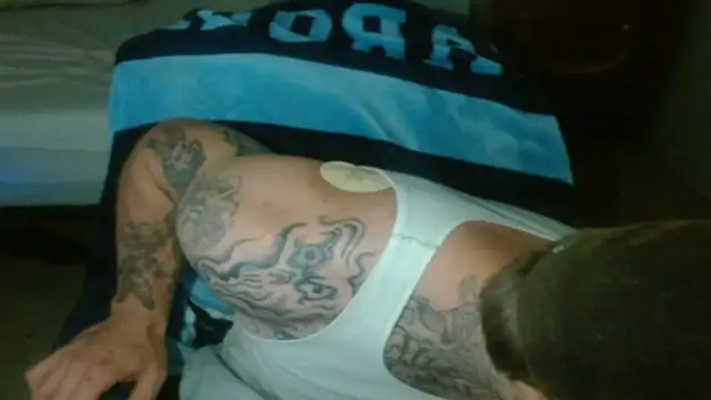 Chatroom XXX en direct de DADDY_KANE8---
