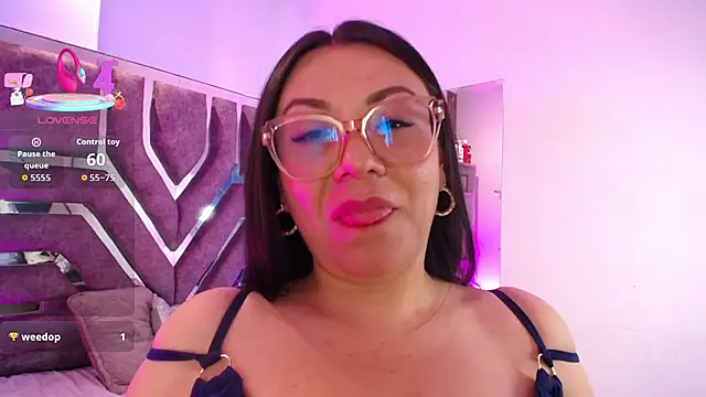 Paris_Harper Chat XXX in diretta