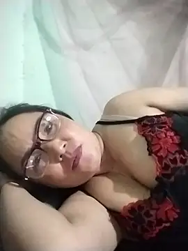 NAAYA8190 Chat XXX in diretta