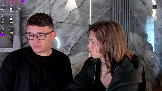 Manson_and_Zoe: онлайн-секс-чат